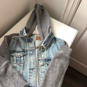 AMERICAN EAGLE JEAN JACKET